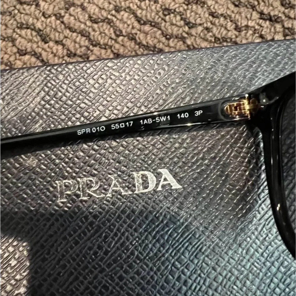 Prada Elegant Black Sunglasses for Women Style SPR 010 - Picture 5 of 8